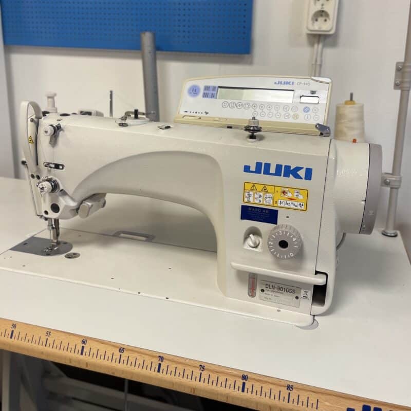 JUKI DLN-9010SS, Begagnad industrimaskin med nålmatning