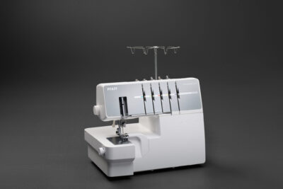 PFAFF Coverlock 3.0 27629 COVERLOCK 3.0 2021 12 17 13 05 15 BRadius6Smoothing3 1 scaled 1