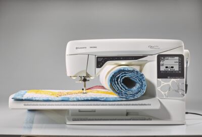Husqvarna Viking Opal 690Q 924 OPAL 690 table 1700 scaled 1